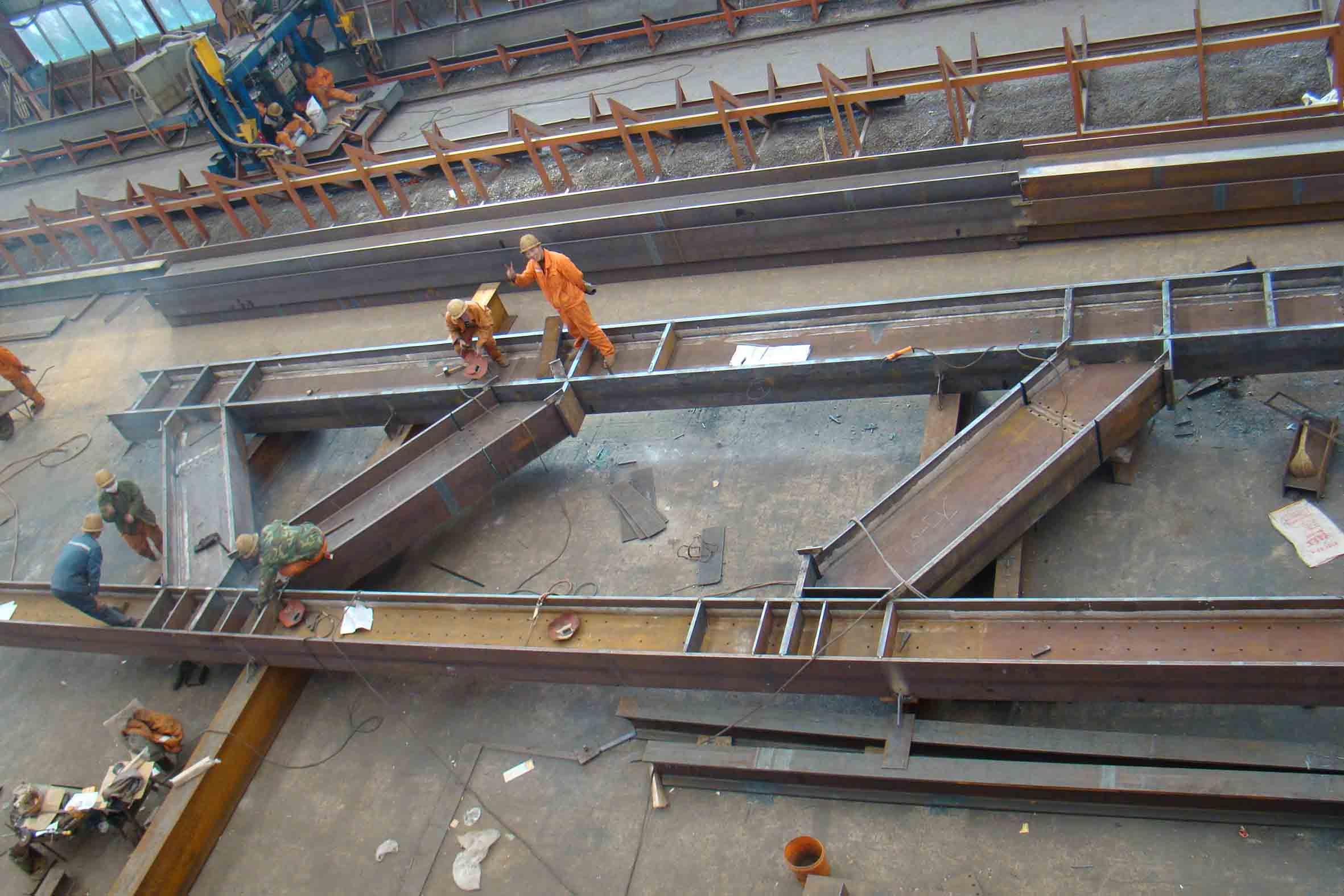 唐山朝阳钢结构工程有限公司是一家钢结构制作安装企业.