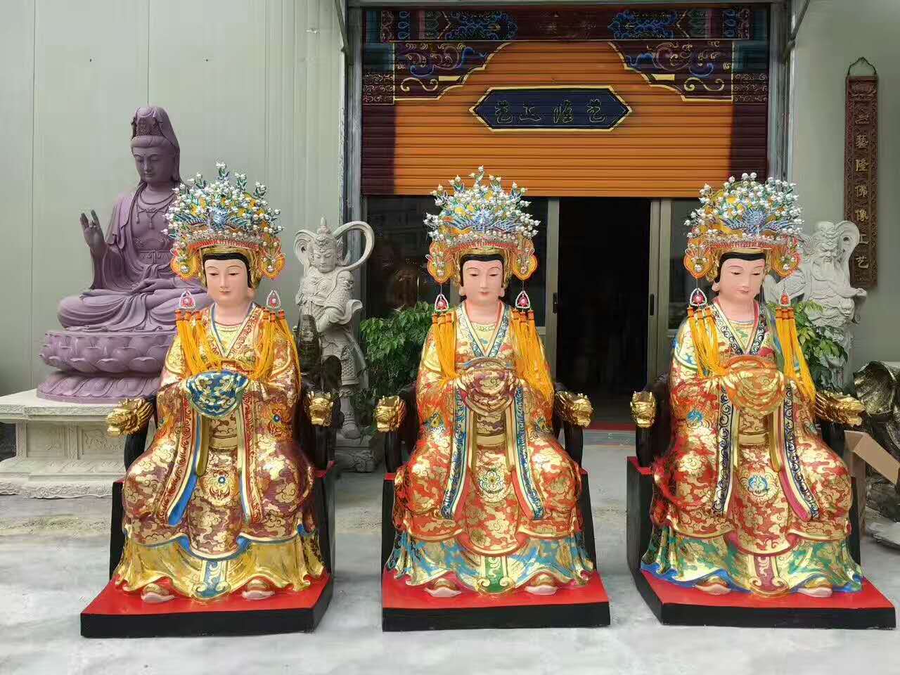 产品展示 神像 神像 产品名称:神像 抚州市东乡区顺缘佛器铸造厂是