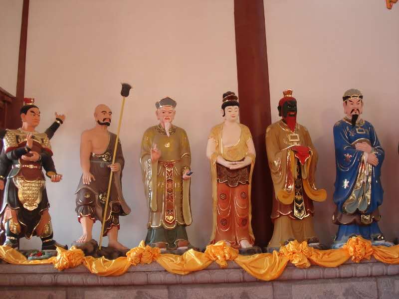 产品展示 神像 神像 产品名称:神像 抚州市东乡区顺缘佛器铸造厂是